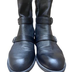 Cole Haan Size 9B Boots Fabrizia NikeAir Black Leather Moto Buckle Combat Style
